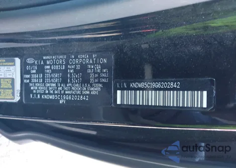 2016 Kia Sedona Lx z USA, uszkodzony, nr VIN KNDMB5C19G6202842